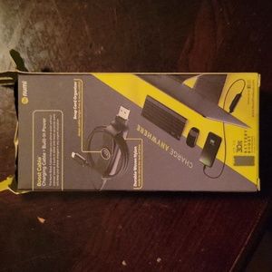 Apple Boost cable built in power.1000mAh